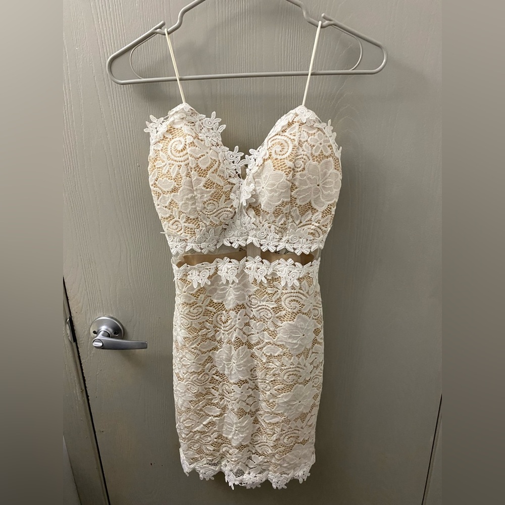 Windsor Homecoming Dress